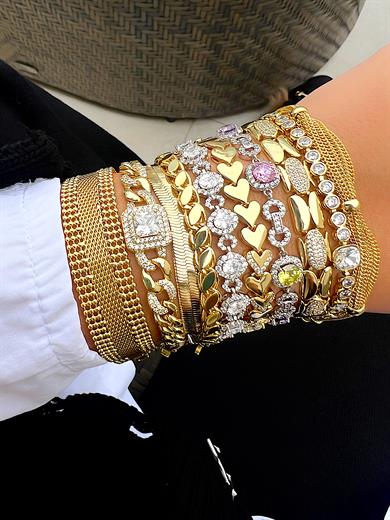 ORTASI TAŞLI SU YOLU BİLEKLİK