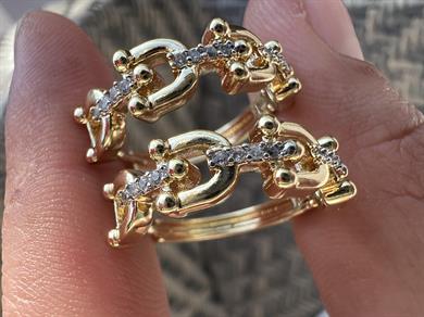 ZİNCİR TAŞLI KÜPE