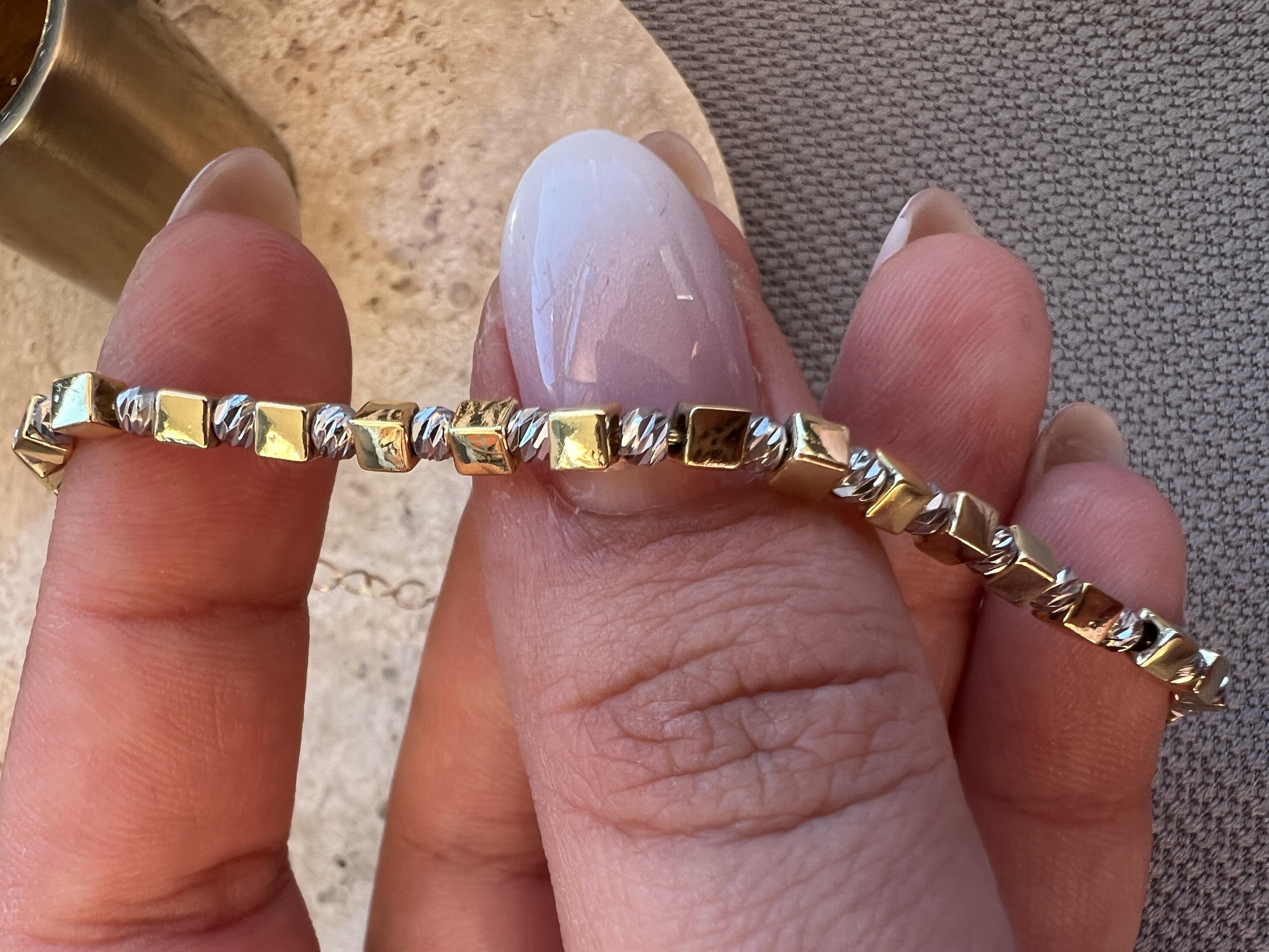 GOLD KÜP GÜMÜŞ DORİKA BİLEKLİK