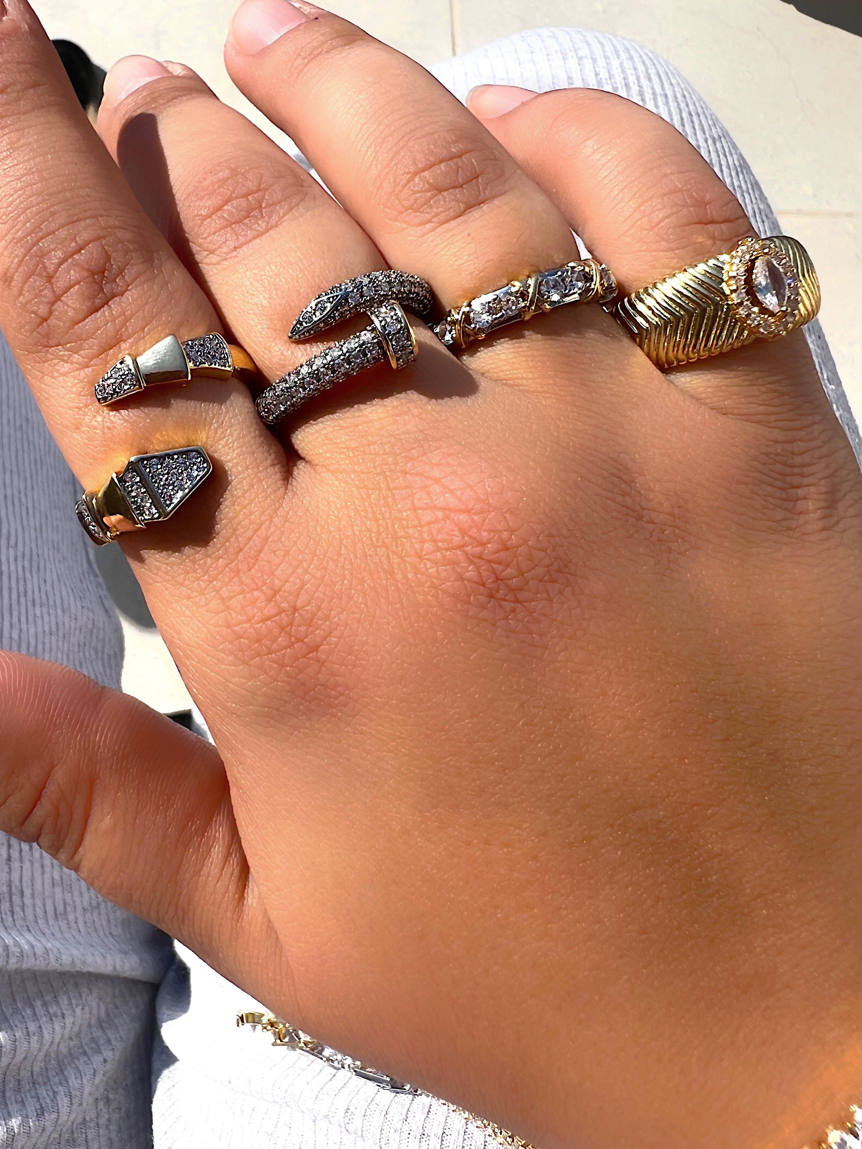 HERKESİN ALTIN SANDIĞI YÜZÜĞÜM