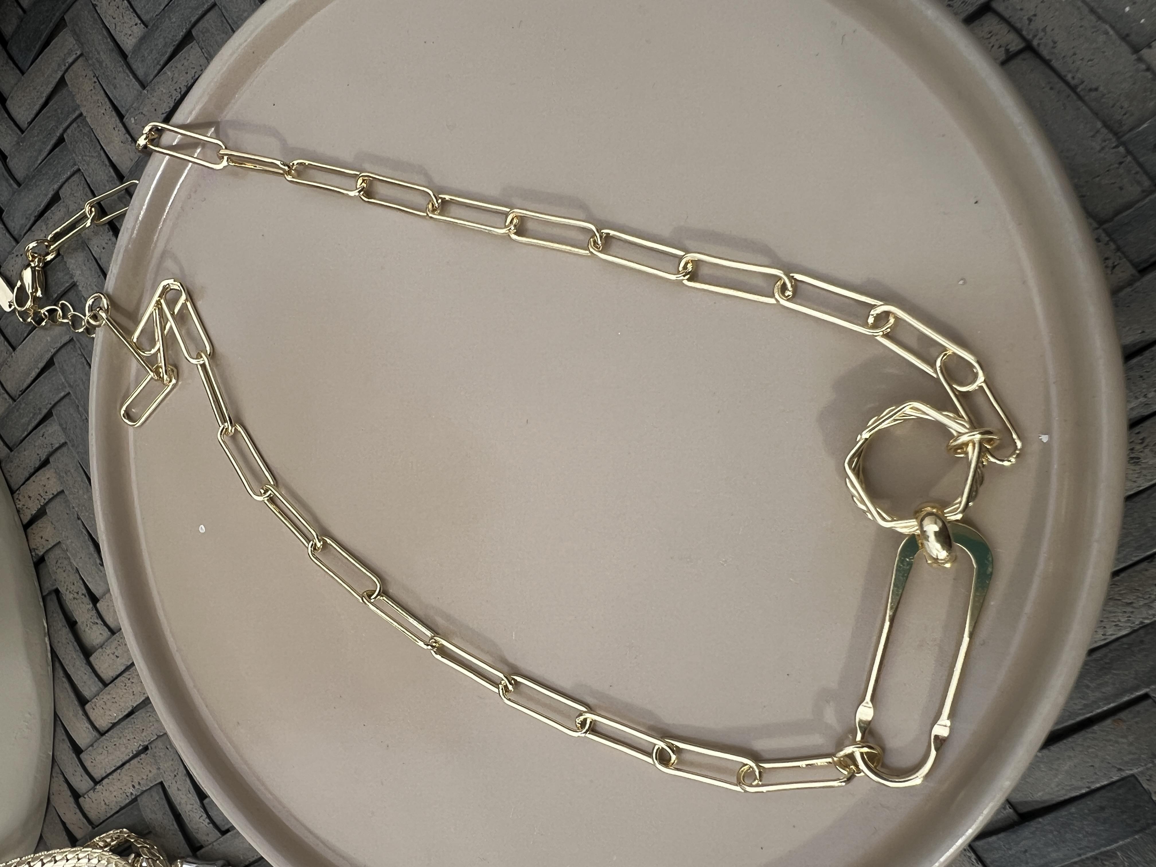 ZİNCİR MODEL KOLYE