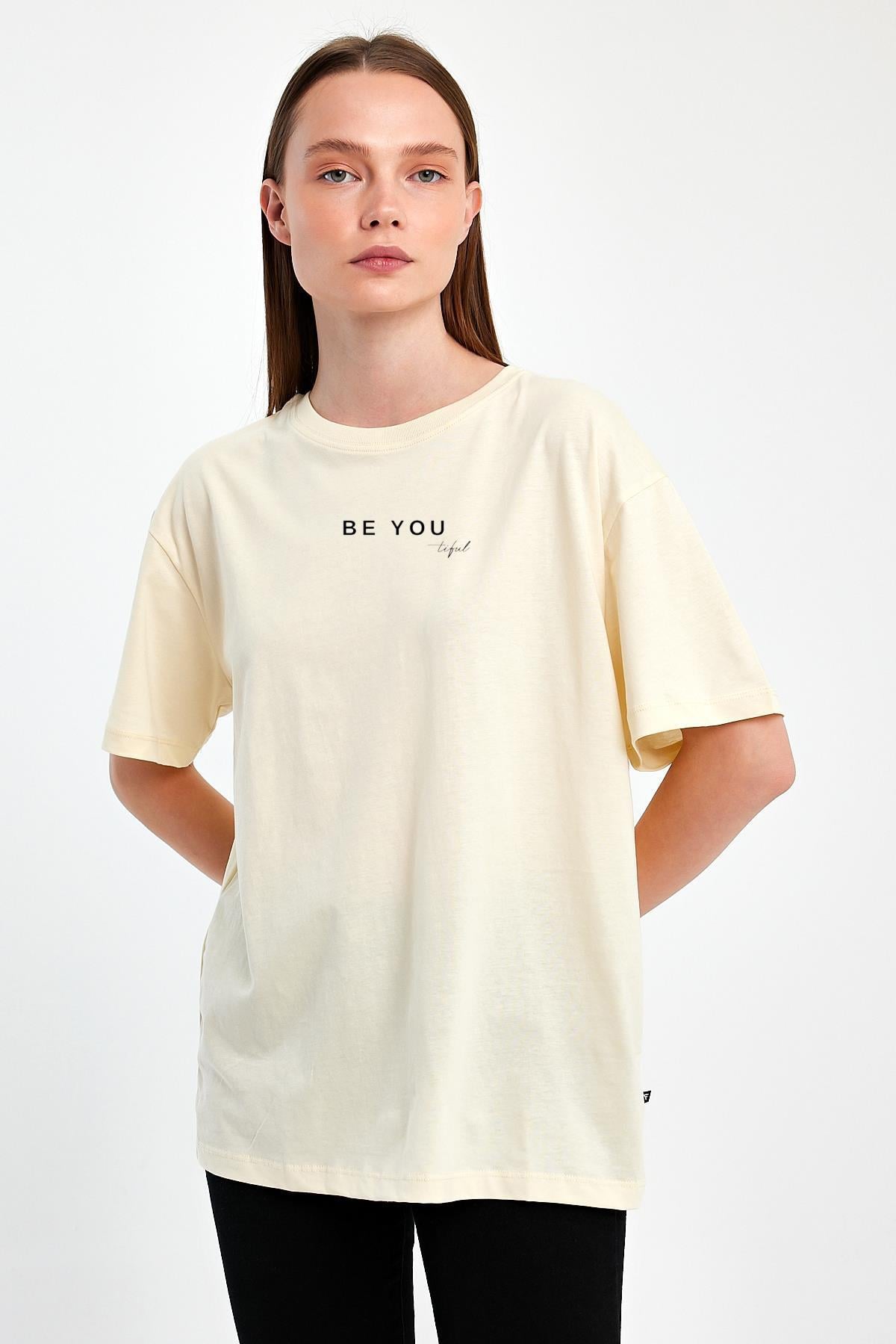 FİHA/2070-KADIN BASKILI OVERSIZE T-SHIRT - EKRU