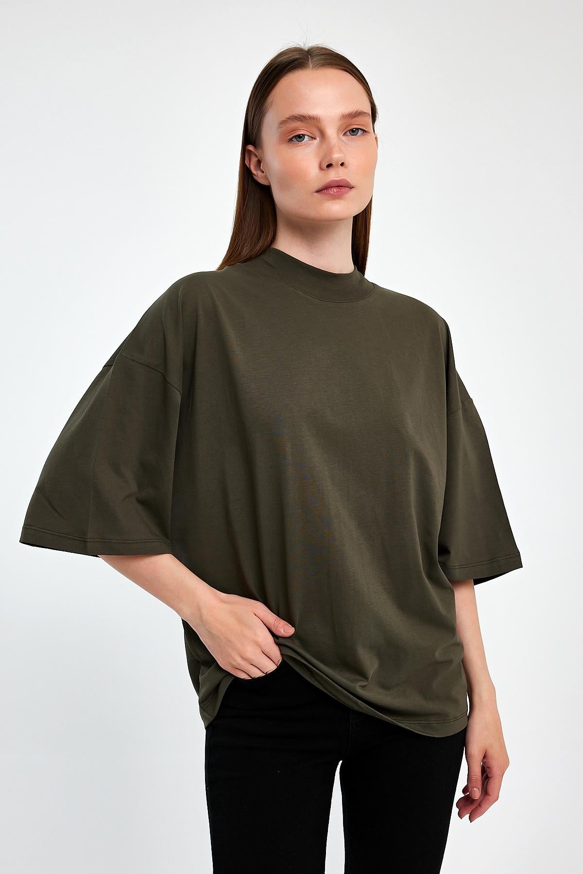 FİHA/3012-KADIN YARIM BALIKCI YAKA KISA KOL T-SHIRT - HAKİ