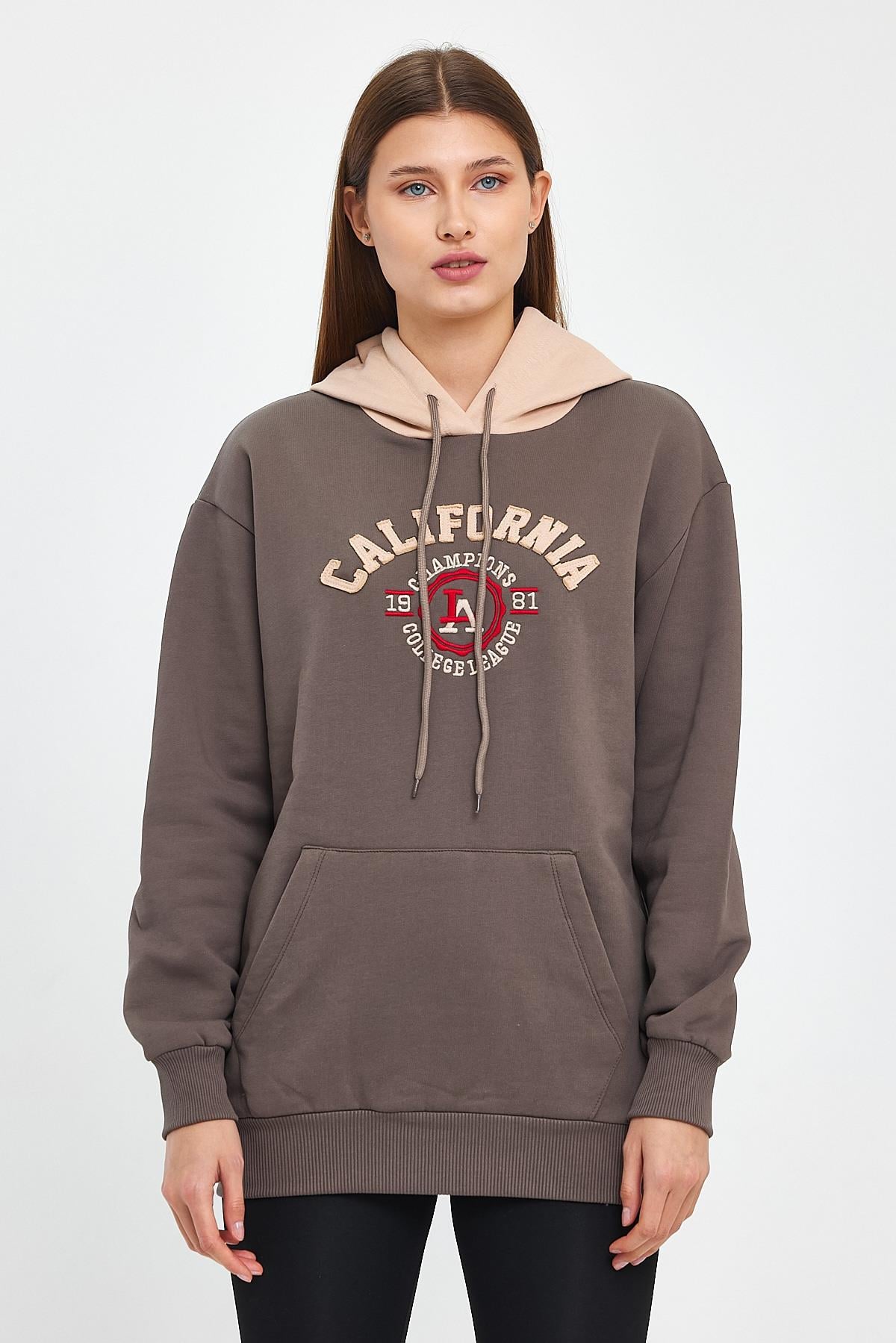 FİHA/5013-KADIN KAPŞONLU ÖN NAKIŞLI SWEAT - KAHVE