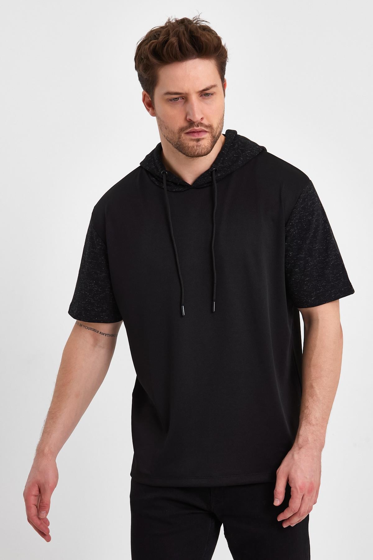 FİHA/GOŞ-7007 ERKEK BASKISIZ  AKAT KAPŞONLU TSHIRT - SİYAH 