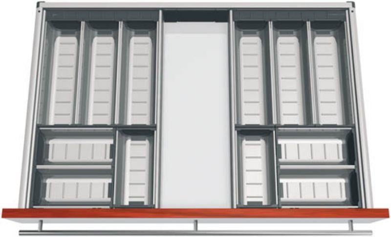 Blum Gövde Genişliği: 90cm  ; Derinlik : 45cm