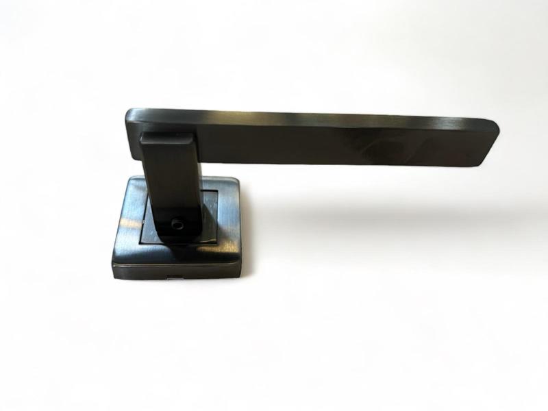 Condi Kapı Kolu Kare Oda Füme