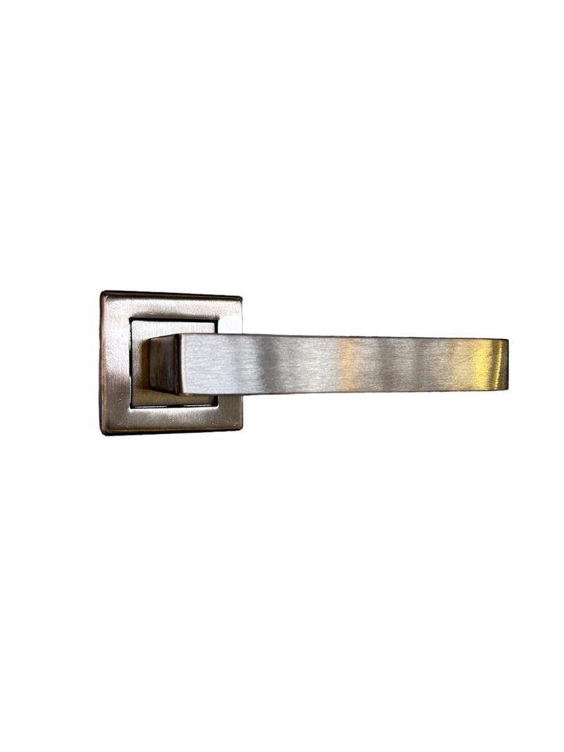 CONDİCondi Kapı Kolu Kare Pvd Bronz Wc