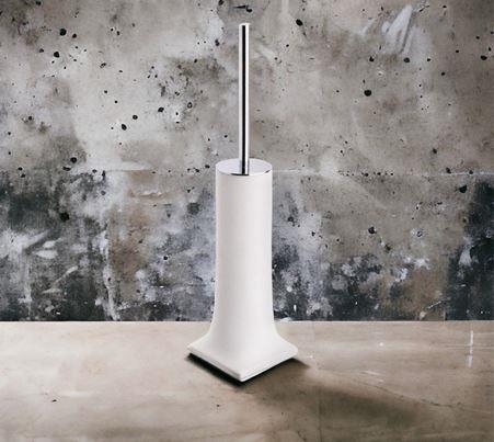 System Tuvalet Fırçalığı R1-CR