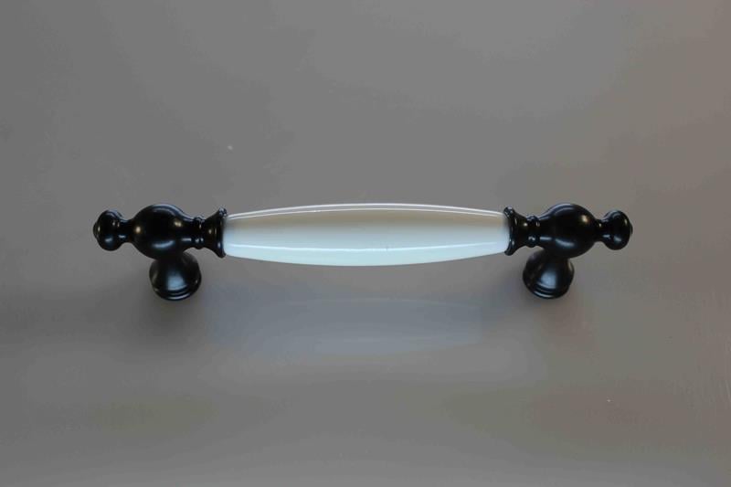 TOMURCUKTomurcuk Porselen Kulp 128 mm Siyah Desensiz 000