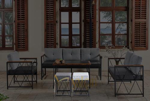 ÖZKAN YALÇINGüneş Tabure