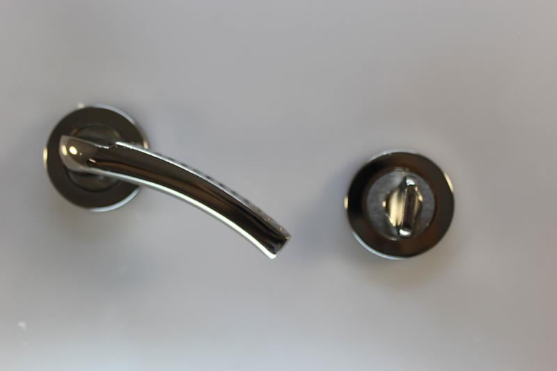 Kapı Kolu Yakut Rozetli Nikel Saten WC 