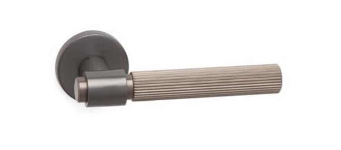 System Axes-L Rozetli Kapı Kolu BBN