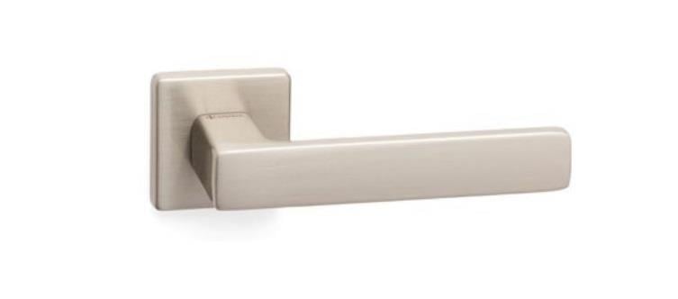 System Fosil Rozetli Kapı Kolu NB 