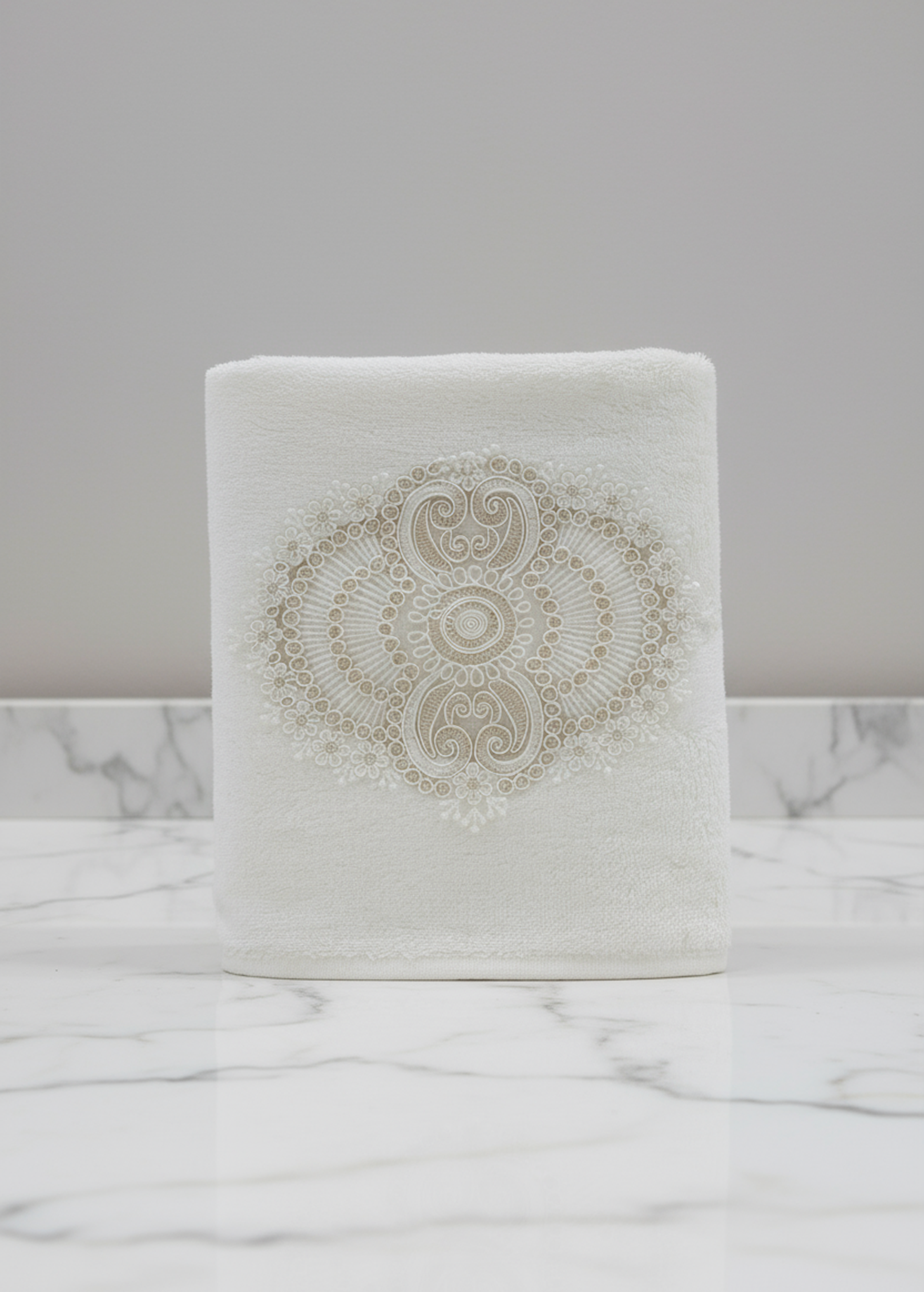 Class Bambu Dantelli El ve Yüz Havlusu 50 X 90 cm Şiraze Krem 1 Adet Tekli Kutulu 250 Gram