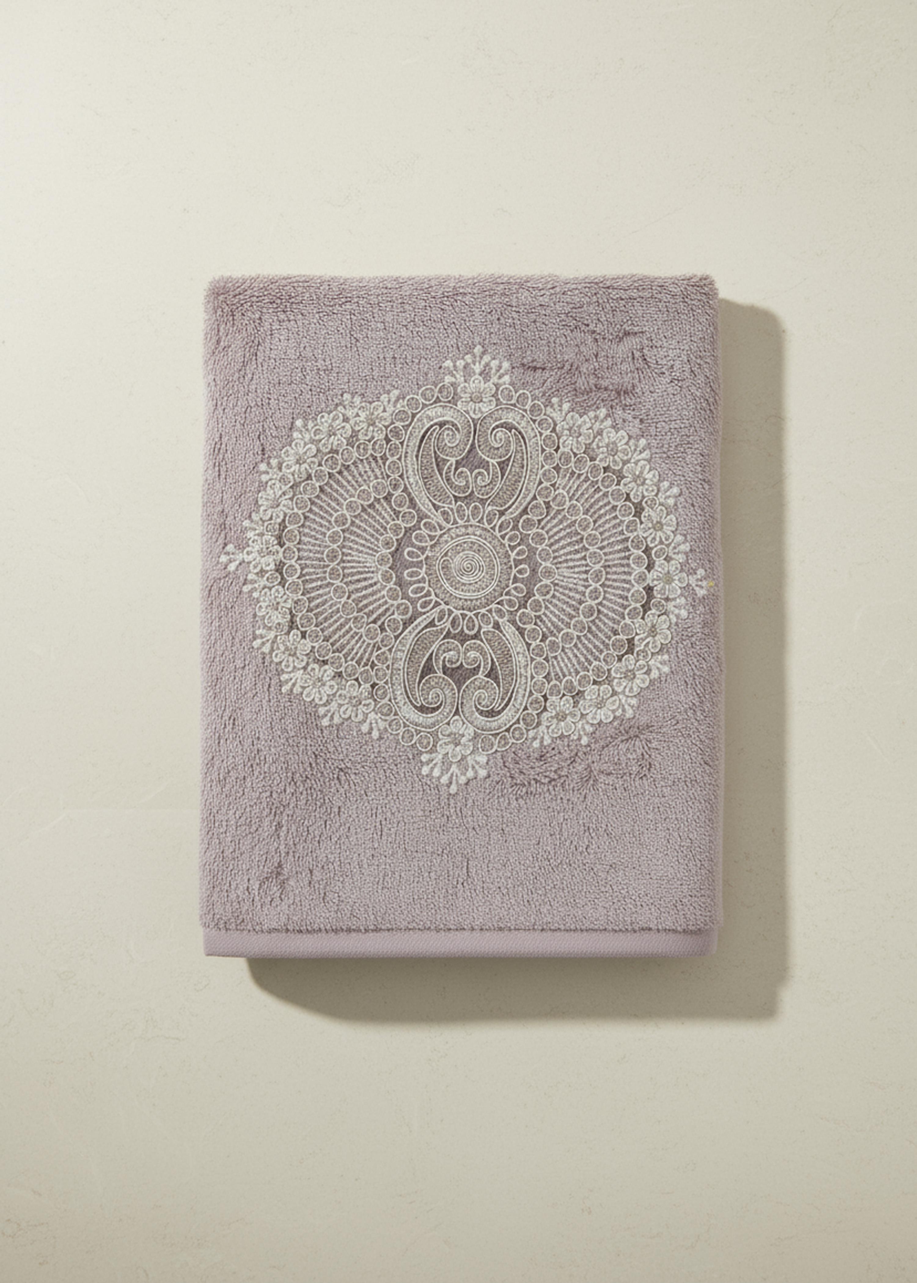 Class Bambu Dantelli El ve Yüz Havlusu 50 X 90 cm Şiraze Hazelnut 1 Adet Tekli Kutulu 250 Gram