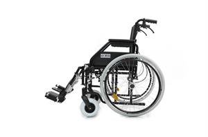 SDM STAR 005 MANUEL TEKERLEKLİ SANDALYE AYAK-BALDIR DESTEKLİ