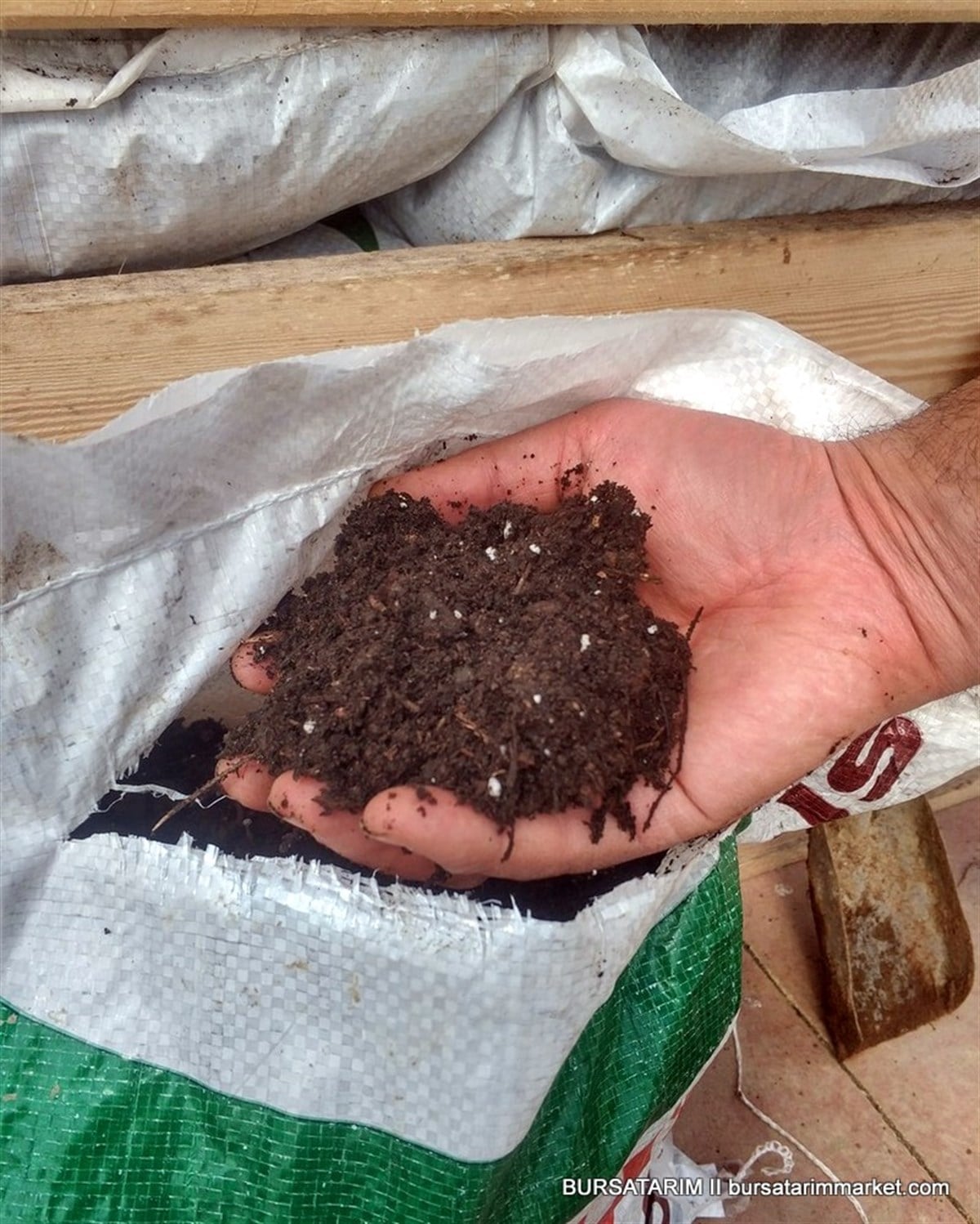 BURSATARIMÖğütülmüş Çiftlik Gübresi 10kg