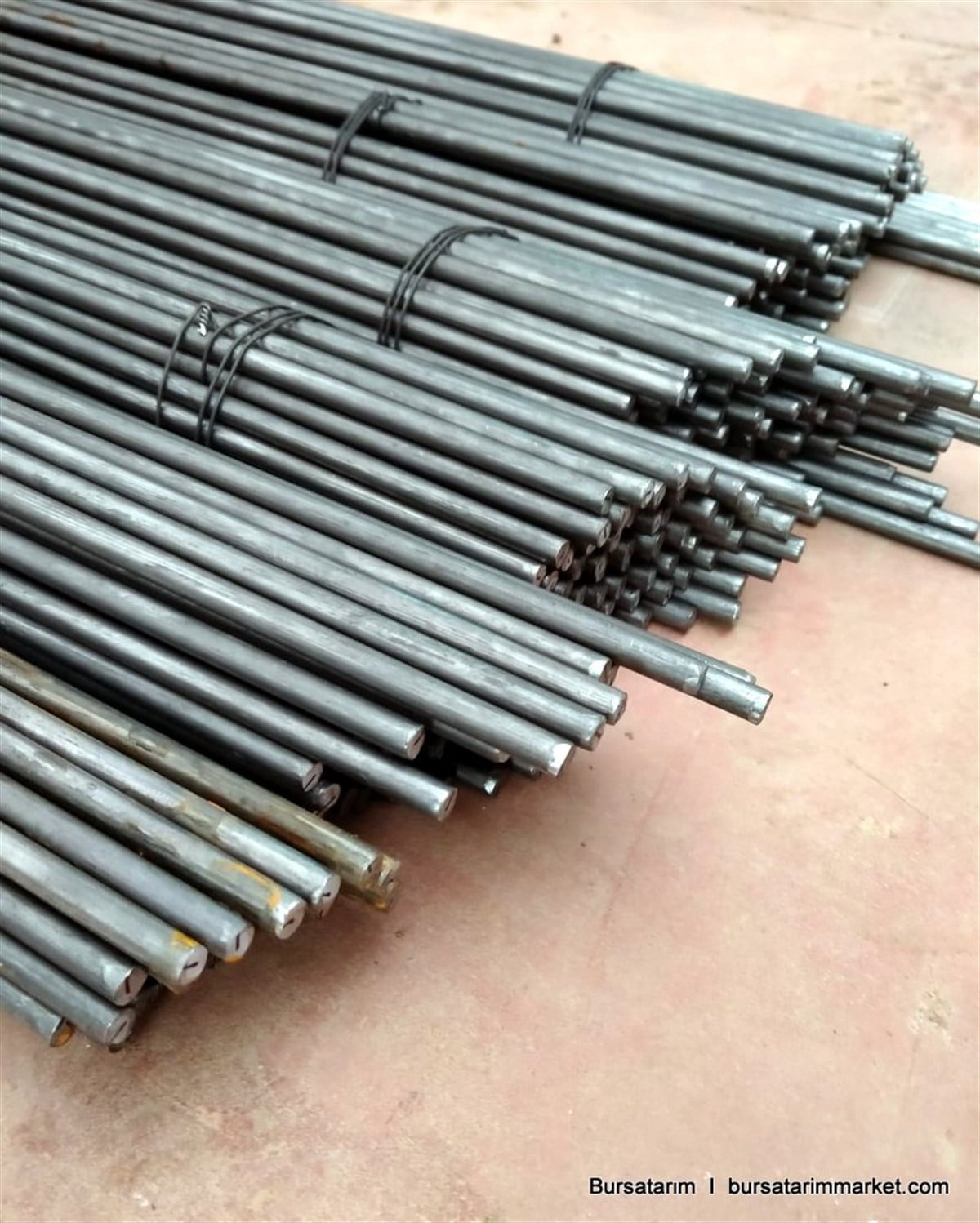 Fidan Hereği ( Metal Çubuk ) X10Lu Fidan Destek Çubuğu