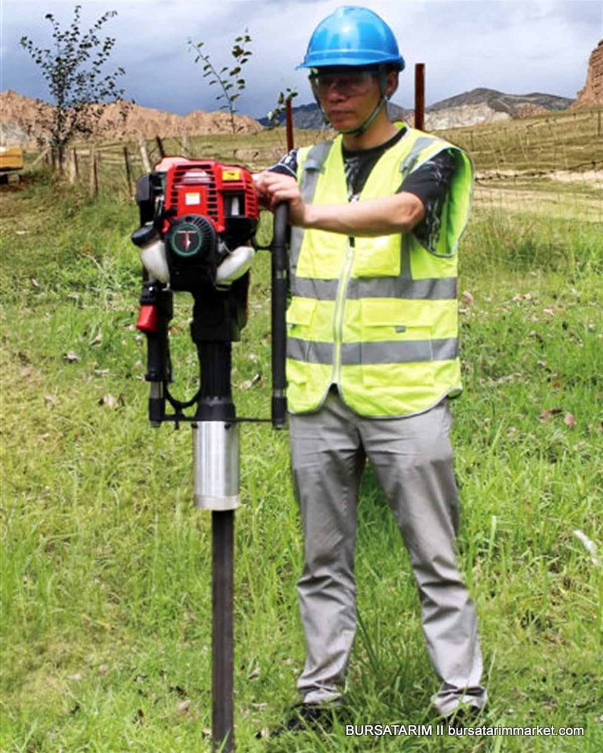 DPD-120 PRO - BENZİNLİ DİREK ÇAKMA MAKİNESİ