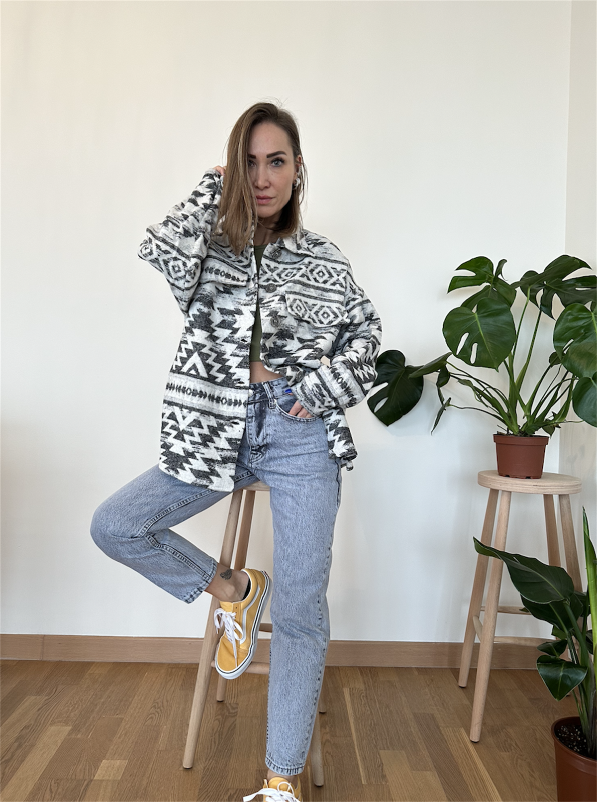 Oversize Siyah Beyaz Motif Detaylı Oduncu Gömleği
