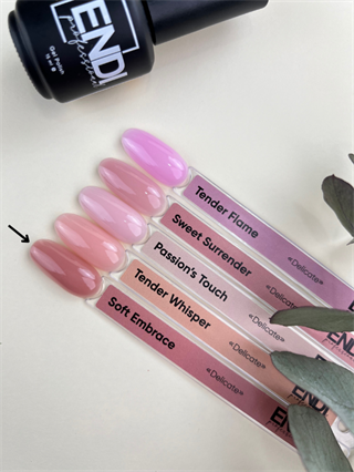 Kalıcı oje Delicate serisi 15 ml Soft Embrace