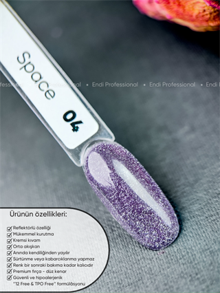 Kalıcı oje Işığı yansıtan serisi 15 ml Space 04