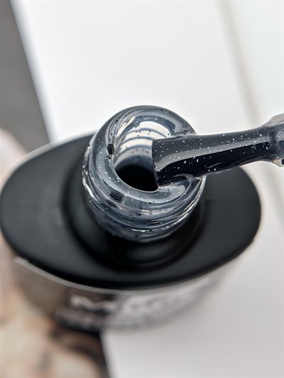 Renkli konfeti Pixie Black top coat Parlak No Wipe 9 ml