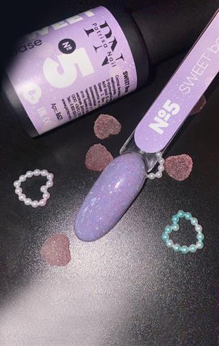 Sweet Base 5 Işığı yansıtan renkli baz 8ml 
