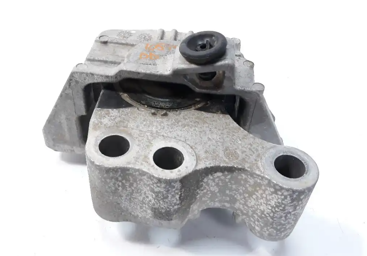 Z 68252999AB - COMPASS 2.0 CRD 07-22 SOL MOTOR TAKOZU İNSULATOR