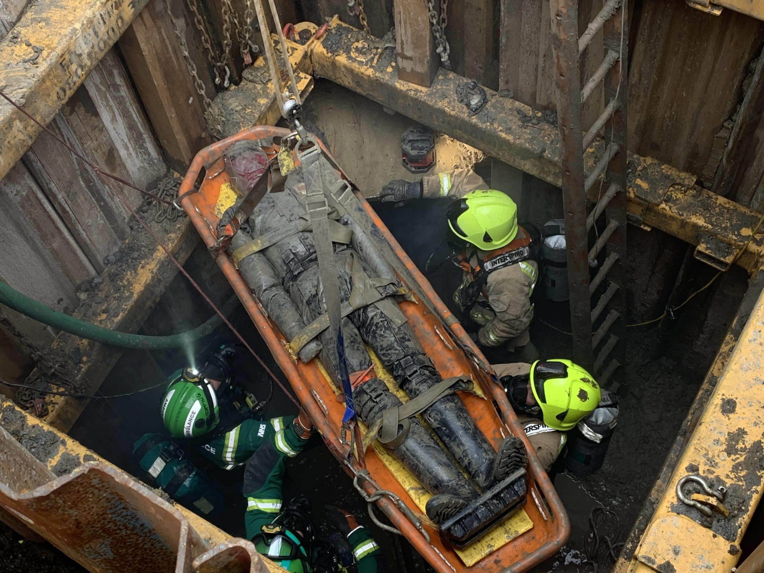 Ruth Lee / Confined Space