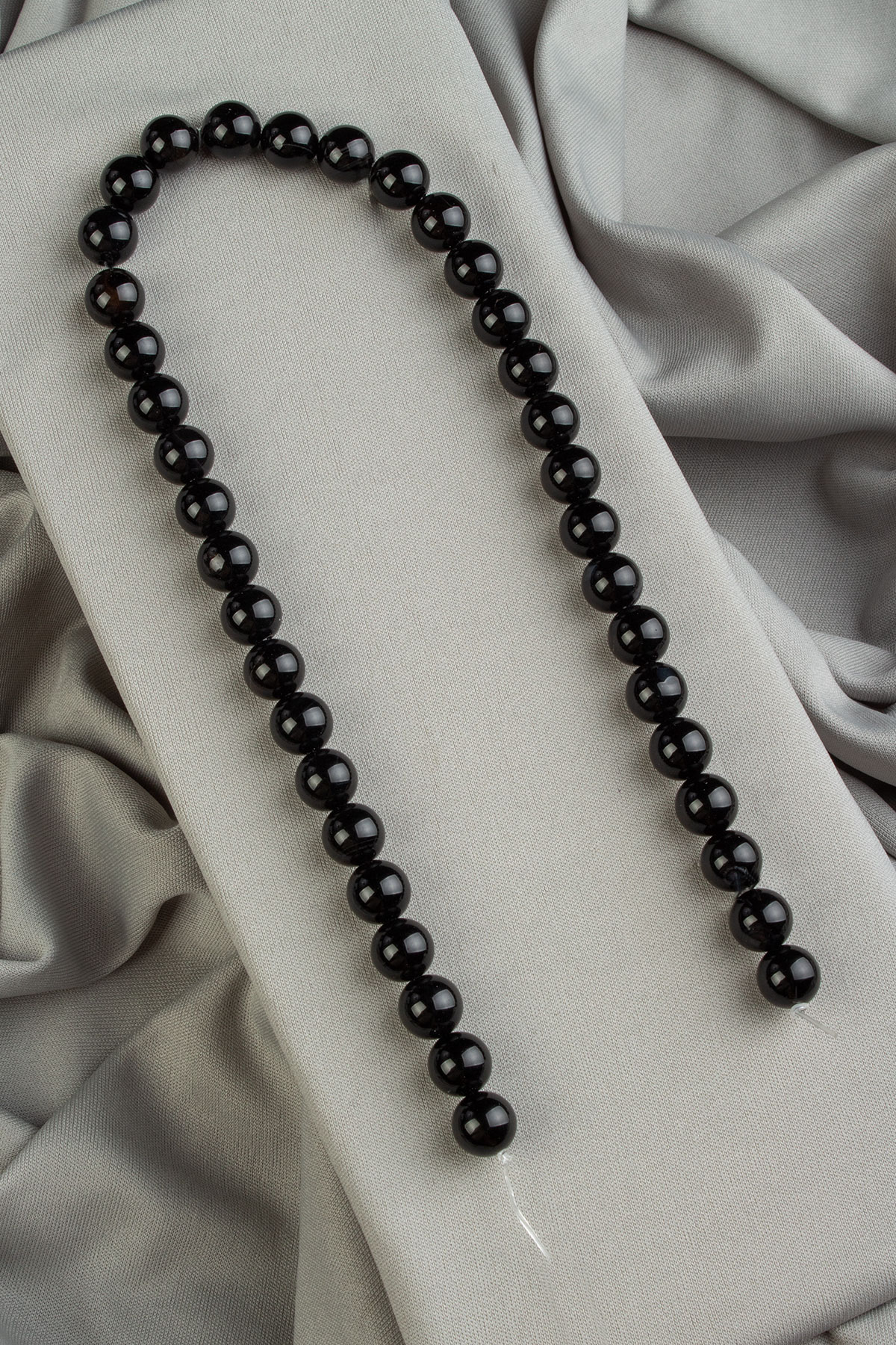 Akik Doğal Taş Parlak Siyah Küre Kesim 10mm Dizi [AA]