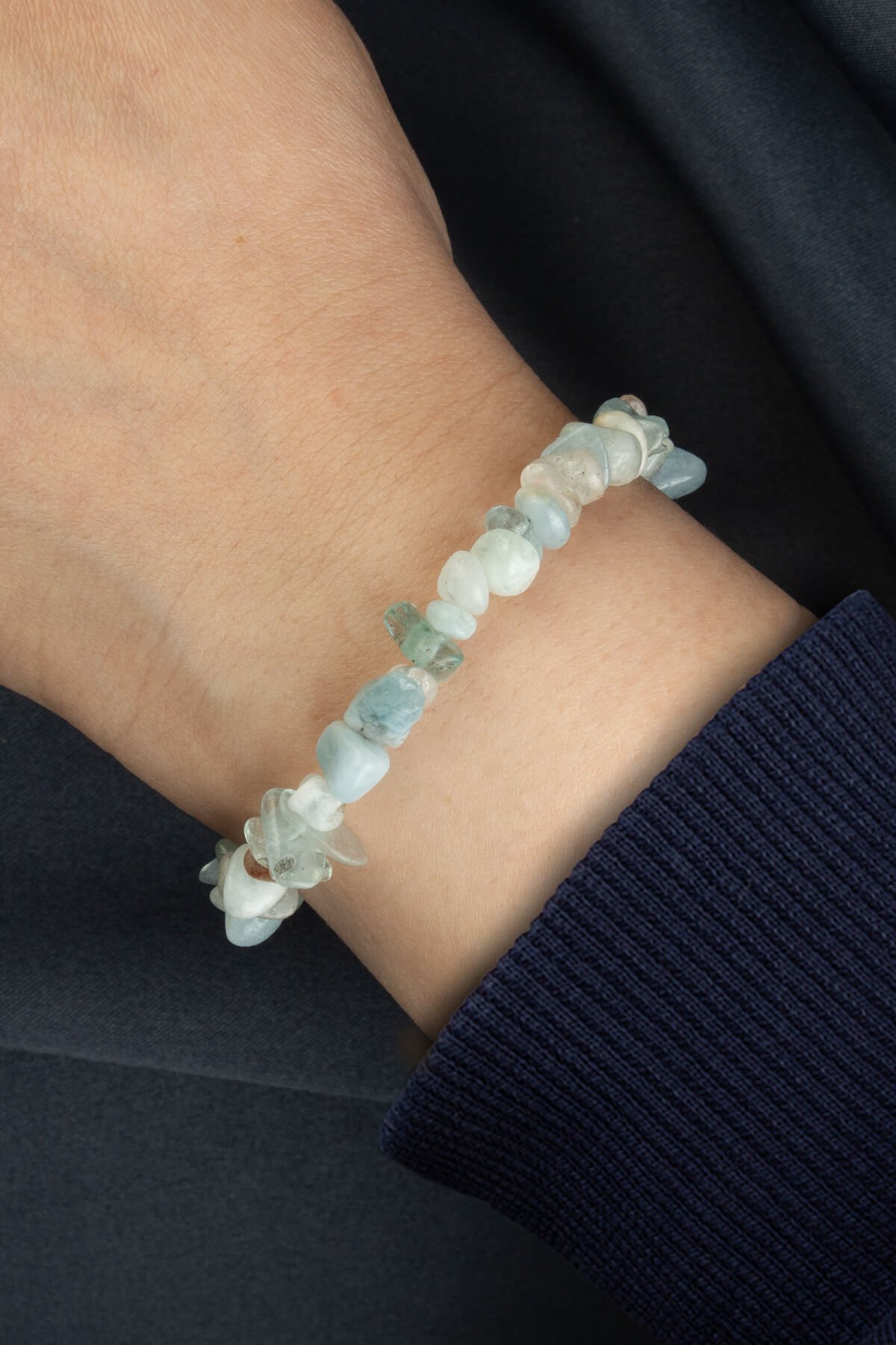 Akuamarin Doğal Kırık Taş Zincir Kapamalı Bileklik