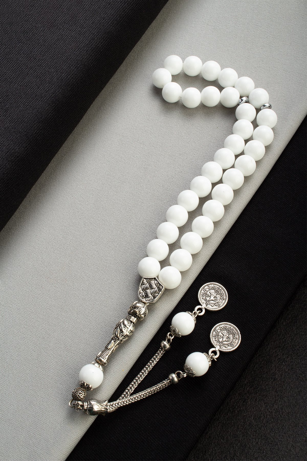 Cam Beyaz Küre Kesim 33 lu 10mm Tesbih