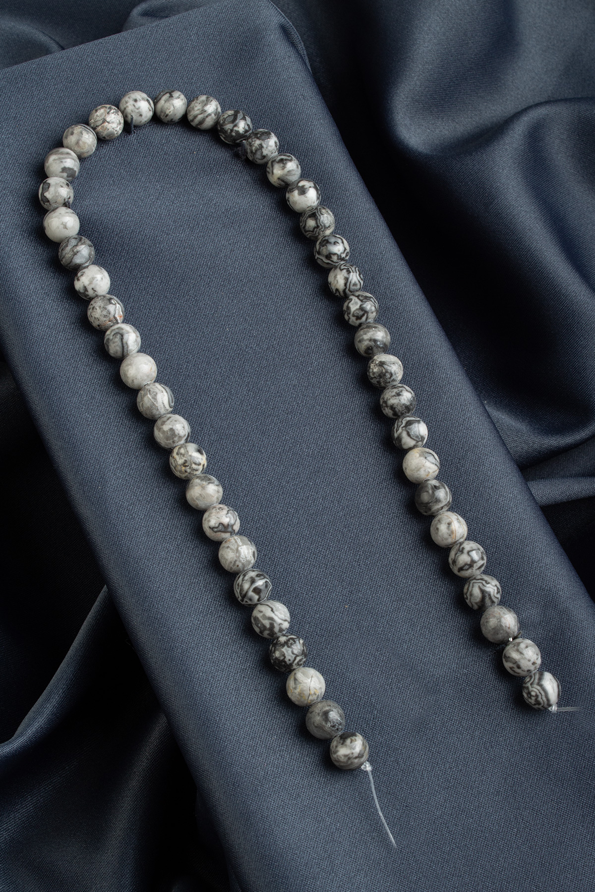 Gri Jasper Doğal Taş Parlak Gri Küre Kesim 8mm Dizi [AA]