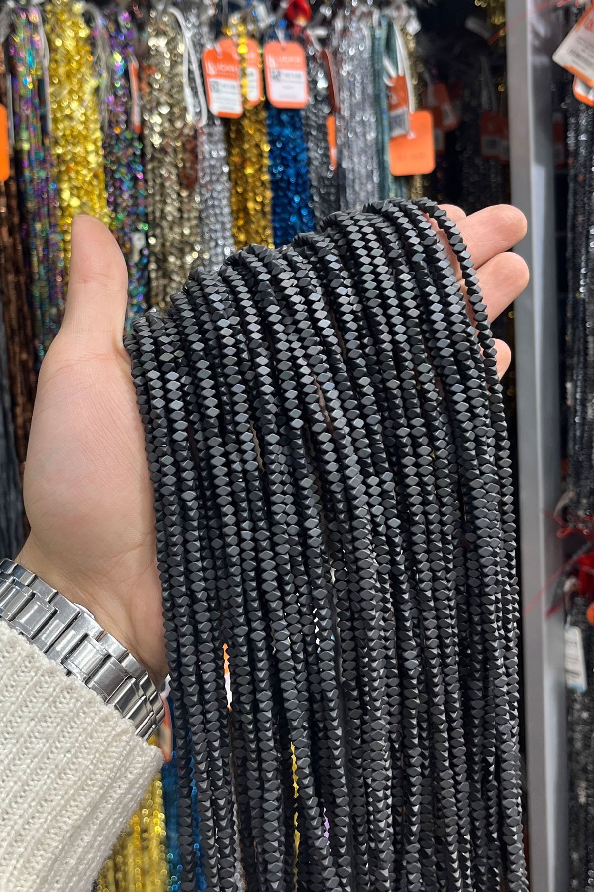 Hematit Taşı Rondela Kesim 4x2mm- Mat Siyah Doğal Taş Dizi