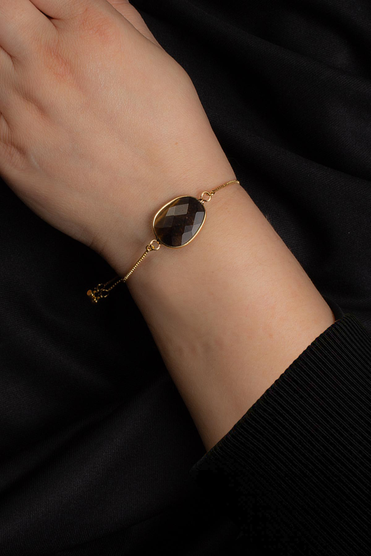 Kaplangozu Doğal Taş Asansör Sistemli Bileklik