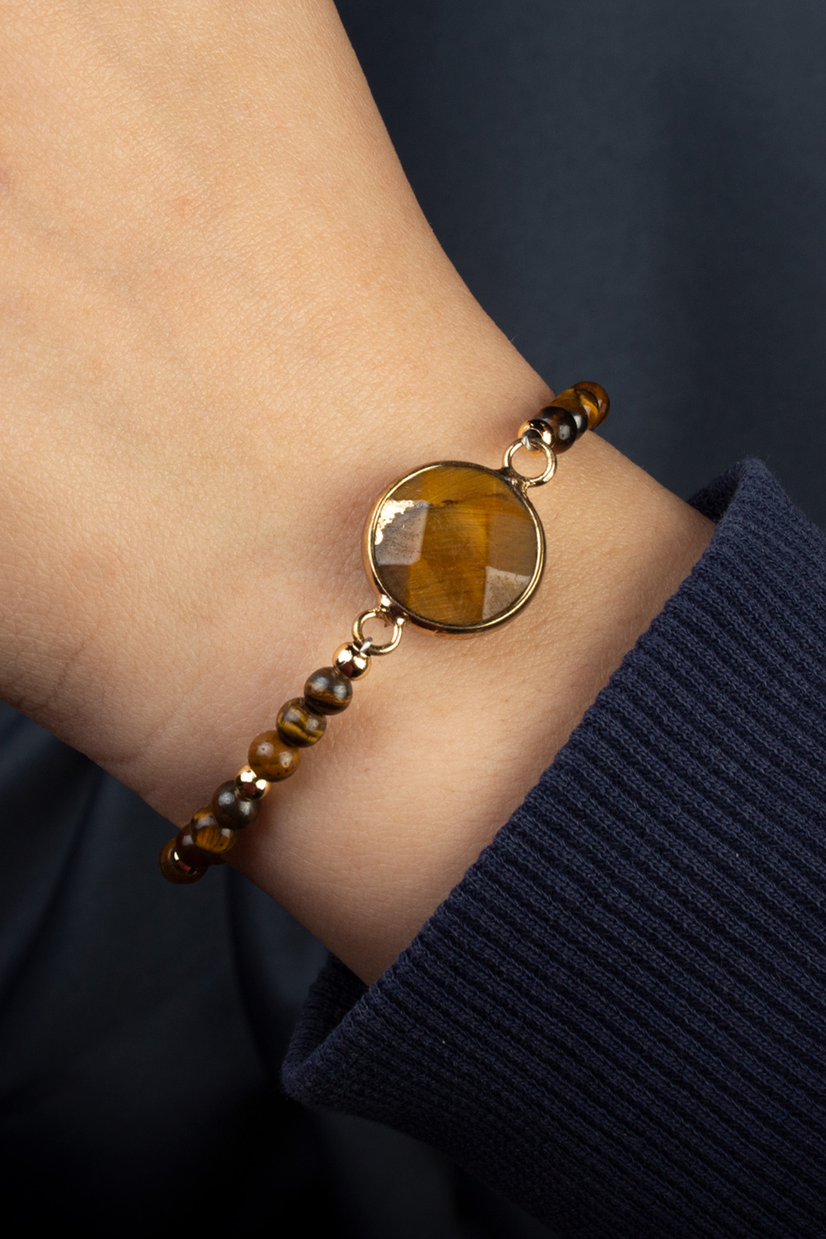 Kaplan Gözü Doğal Taş Küre Kesim Orta Daire Taşlı 4mm Zincirli Bileklik