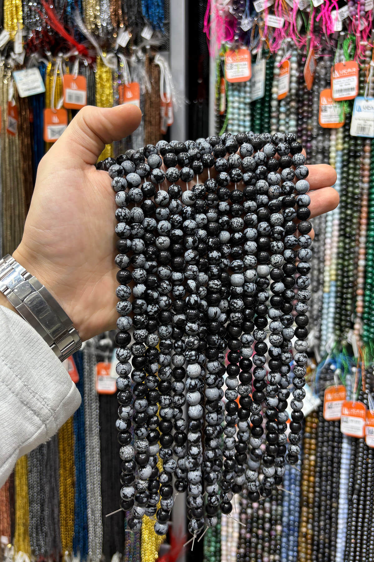 Karlı Obsidyen Doğal Taş Parlak Küre Kesim 8mm Dizi [AA]