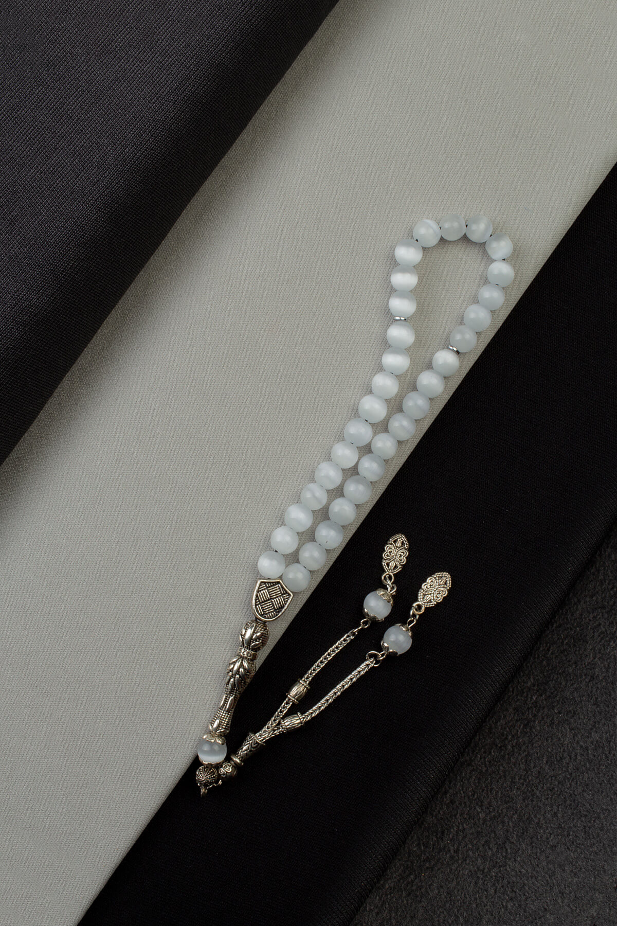 Kedi Gözü Doğal Taş Gri Küre Kesim 33 lu 8mm Tesbih