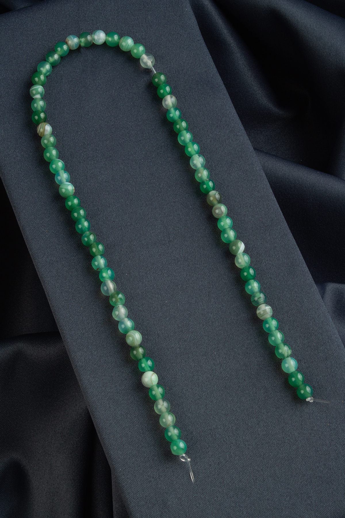 Madagaskar Akik Doğal Taş Parlak Yeşil Küre Kesim 6mm Dizi [AA]