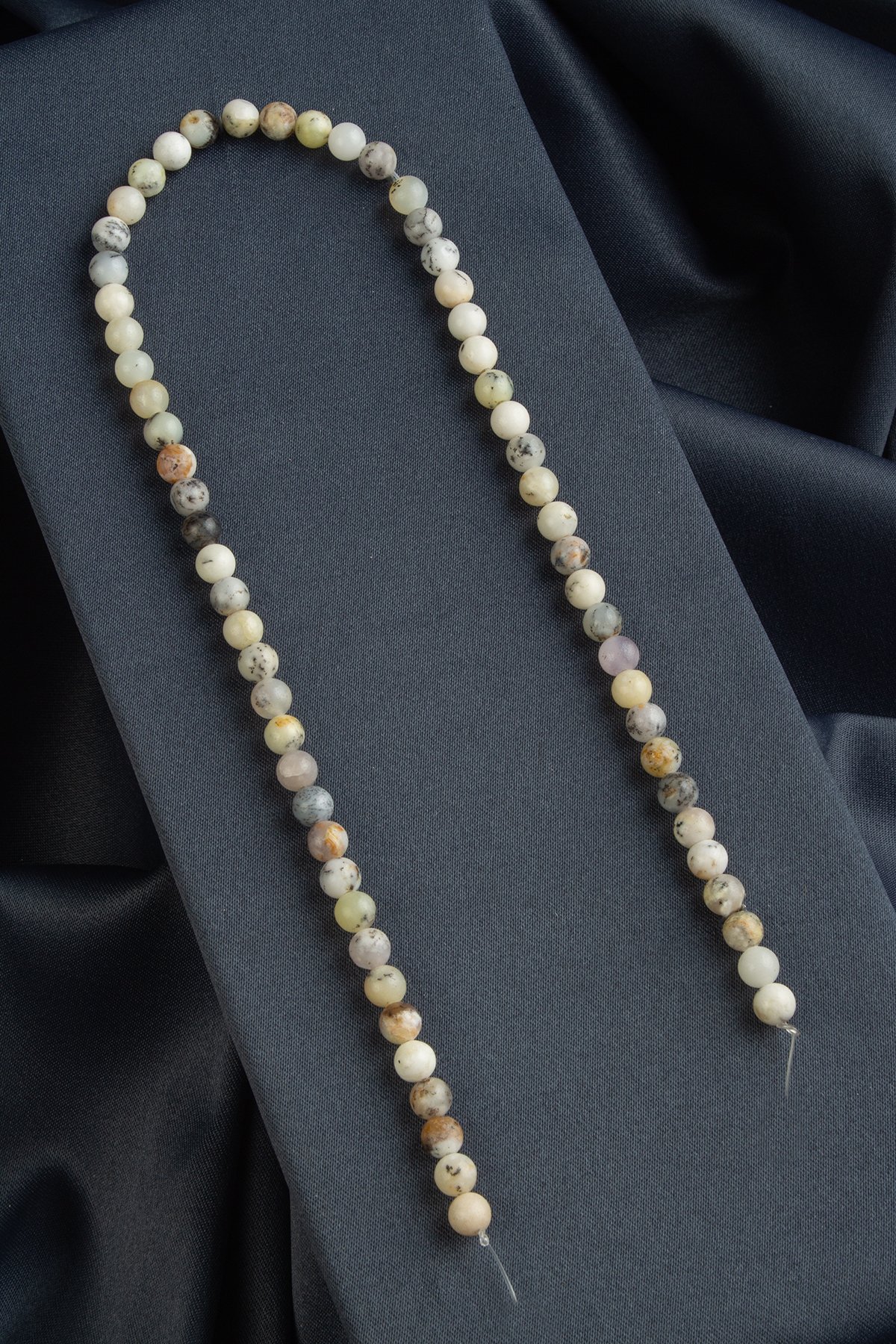 Opal Doğal Taş Parlak Beyaz Küre Kesim 6mm Dizi [AB+]