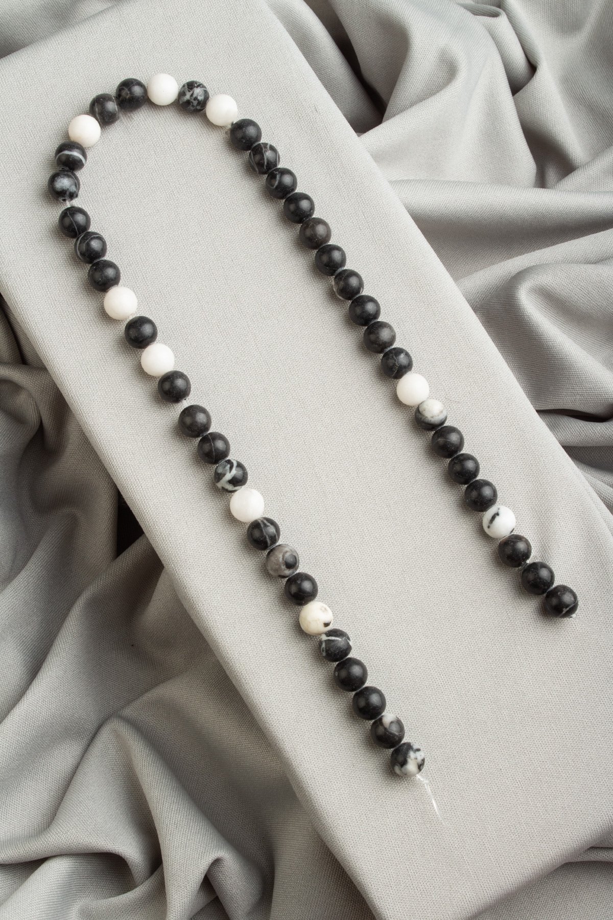 Panda Jasper Doğal Taş Parlak Küre Kesim 8mm Dizi [AA]