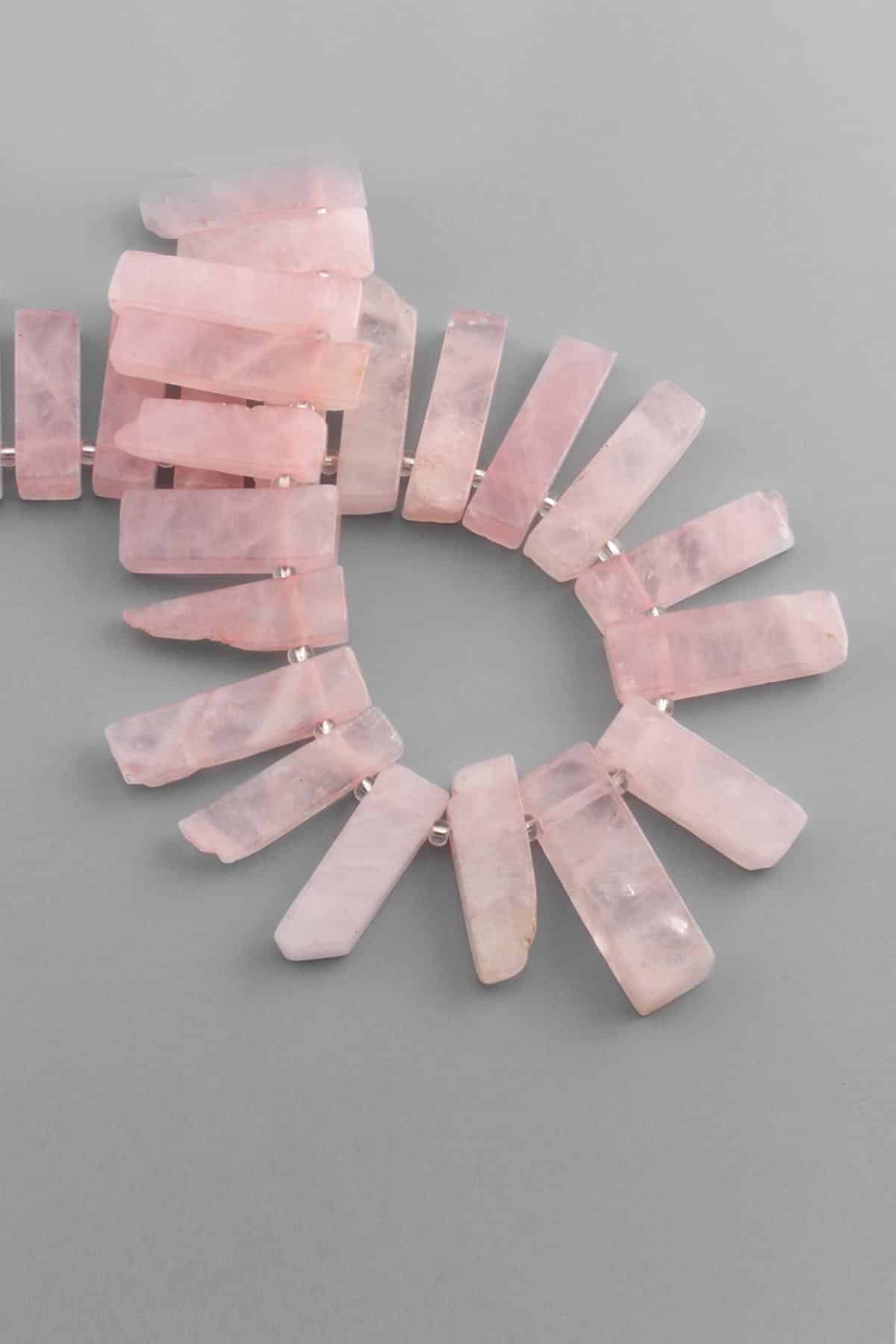 Pembe Kuvars Doğal Taş Dikdörtgen Kesim 10x40mm Dizi