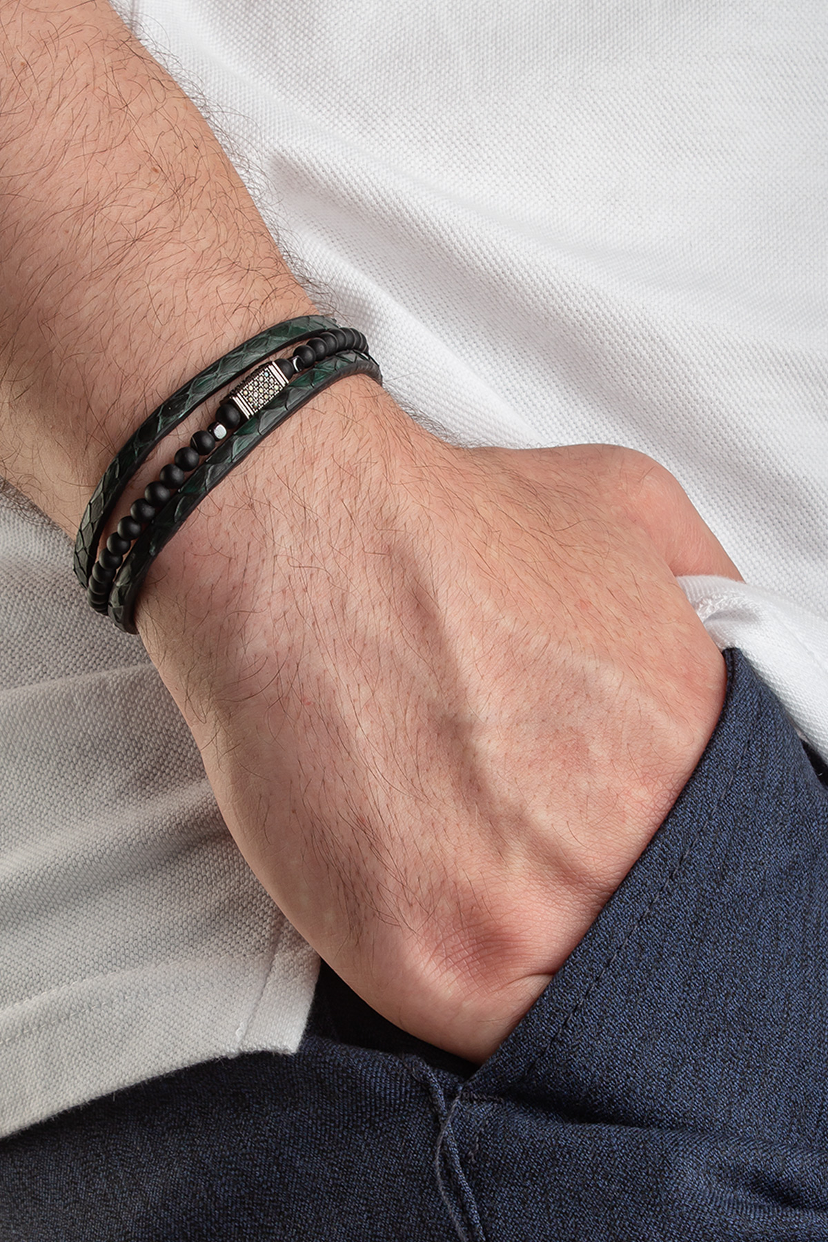 Piton Yassı Kesim Yeşil Oniks Taşlı Üç Sıra Deri Erkek Bilekliği