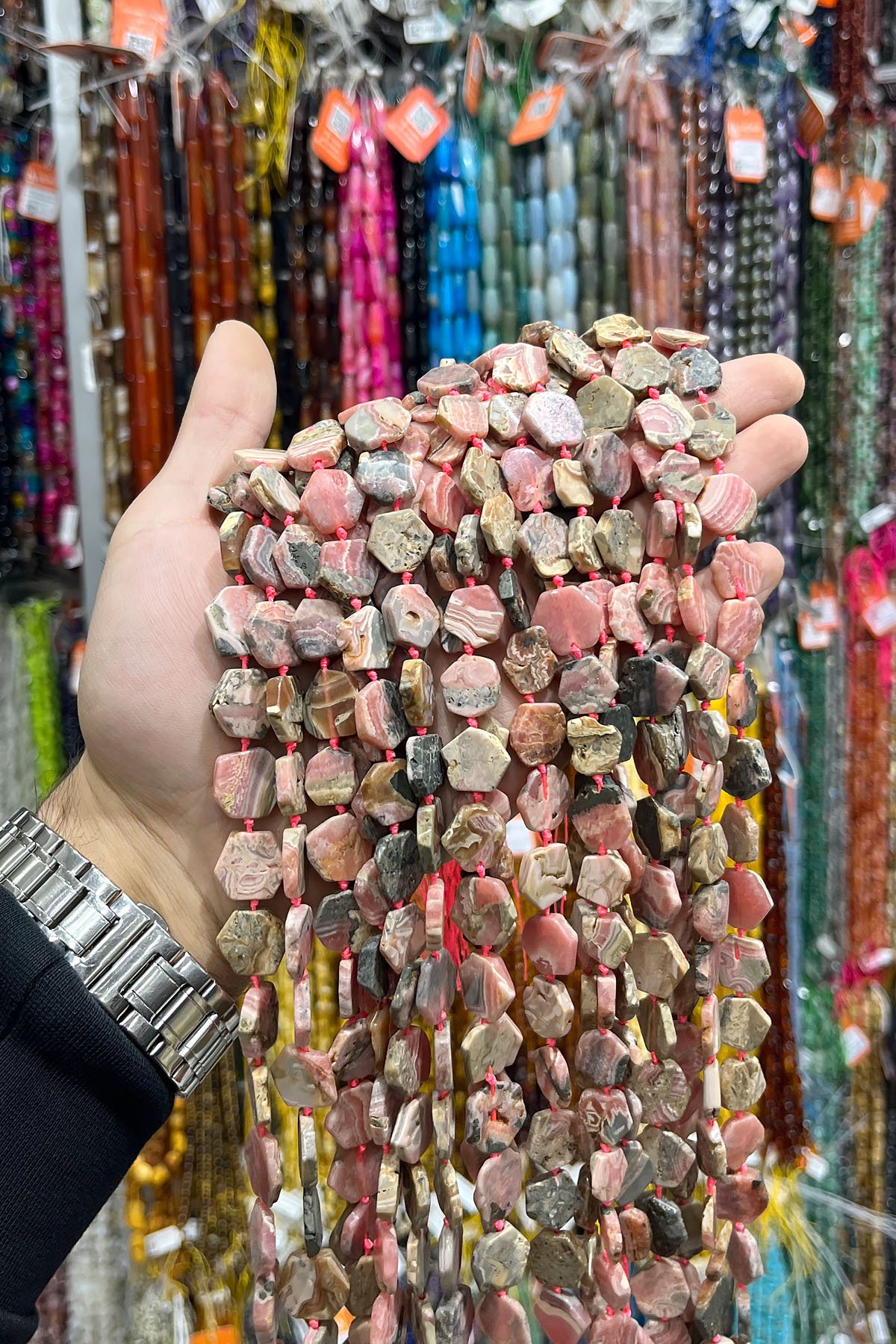 Rodonit Doğal Taş Altıgen Kesim 12mm Dizi