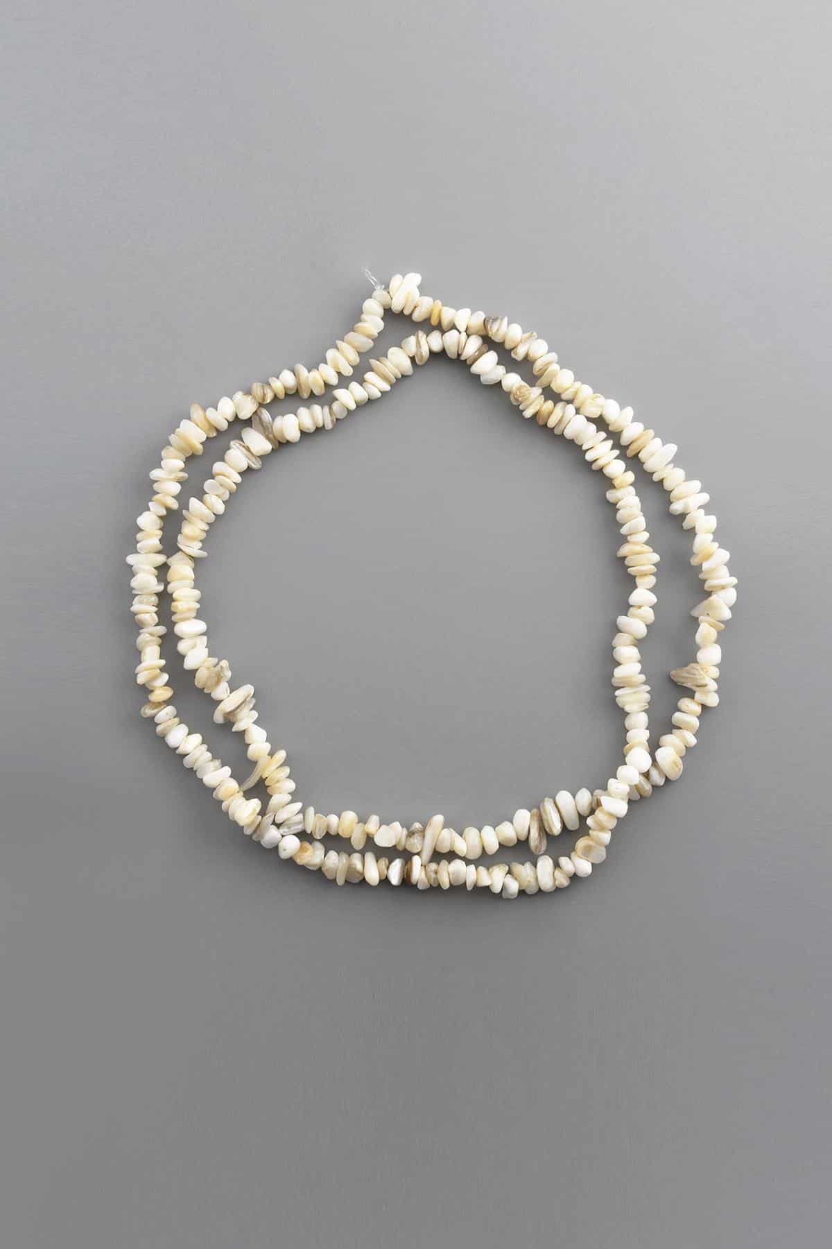 Sedef Doğal Kırık Taş Parlak Krem 5x8mm Dizi [AB+]