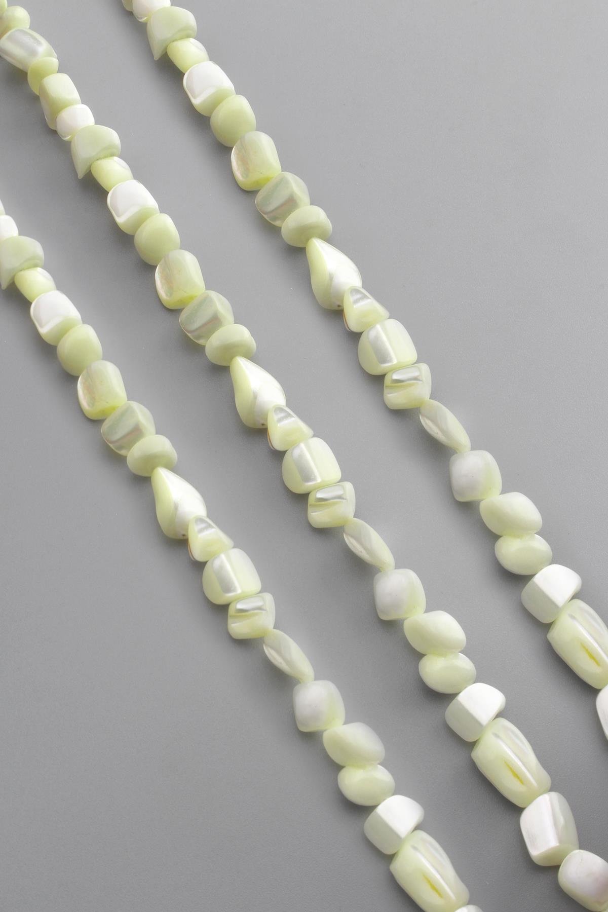 Sedef Doğal Taş Parlak Beyaz Amorf Kesim 8x5mm Dizi [AA]