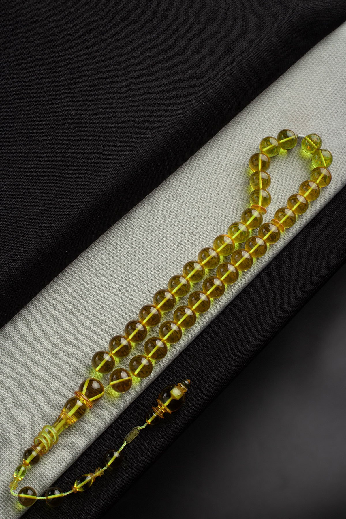 Sıkma Kehribar Açık Sarı Küre Kesim 12mm 33 Lu Tesbih Murat Ala Usta İşçiliği