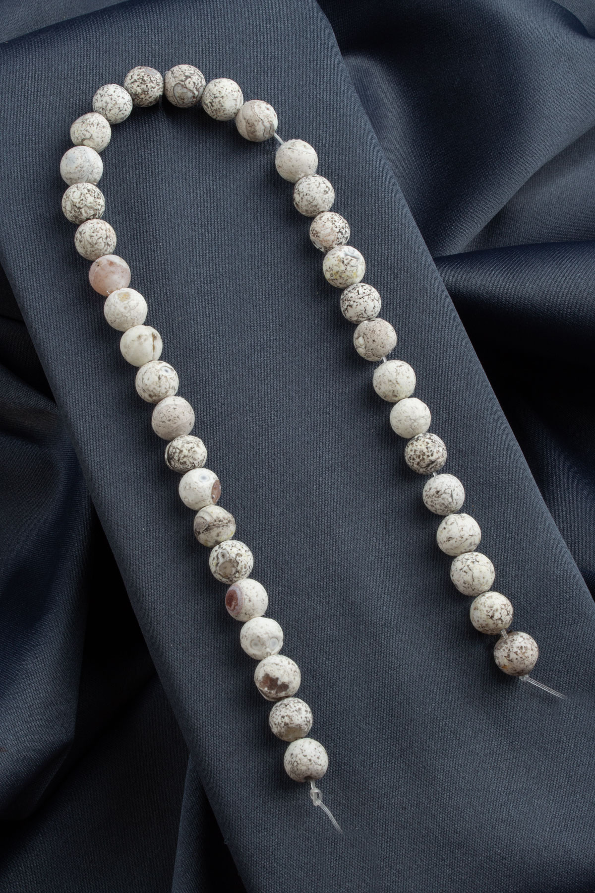 Tibet Akik Doğal Taş Küre Kesim 10mm Dizi